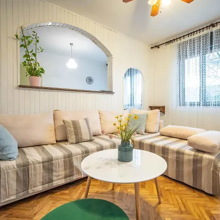 Dvor By Interhome Holiday home Tribalj (Primorsko-Goranska)