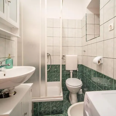 Dvor By Interhome Vikendica